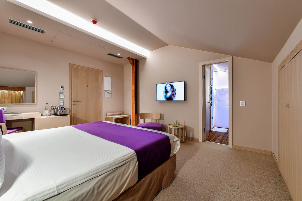 Hydrama Grand Hotel 외부 사진